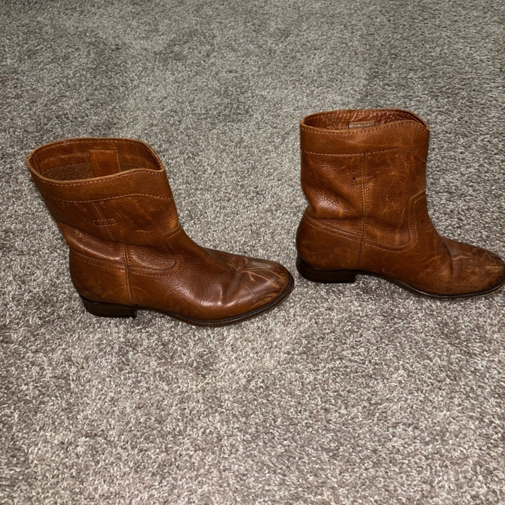 Frye short cognac colored boots
